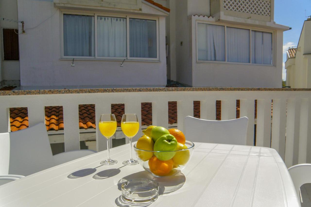 Lada apartmani Novalja Exterior foto