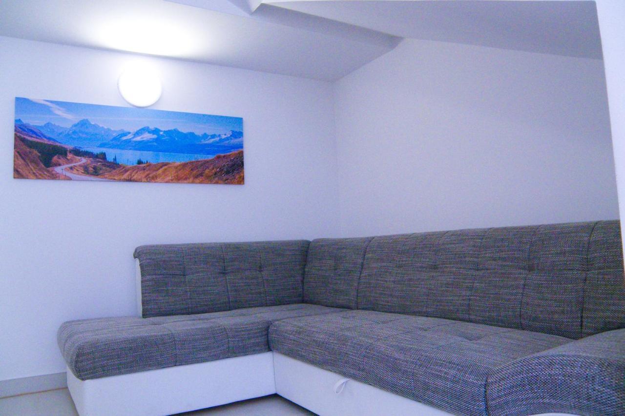 Lada apartmani Novalja Exterior foto